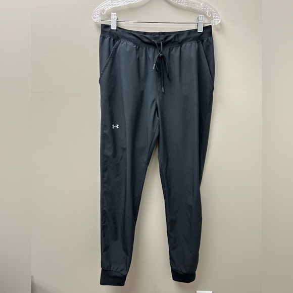 Under Armour Black Loose Fit Heat Guard Pants - Picture 1 of 3